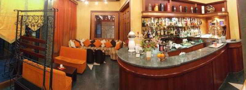 Nov Hotel Tirana Restaurant foto
